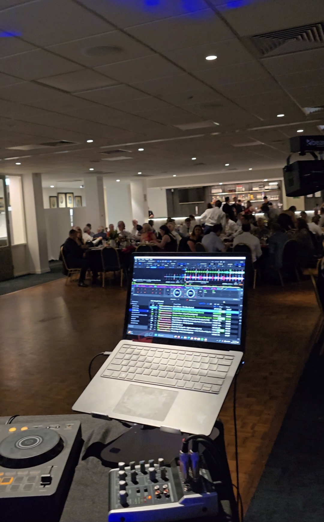 DJ Bugati event photo 8